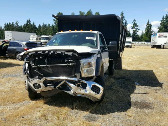 1FDUF5GT6DEB37350 - 2013 FORD F550 SUPER WHITE photo 2