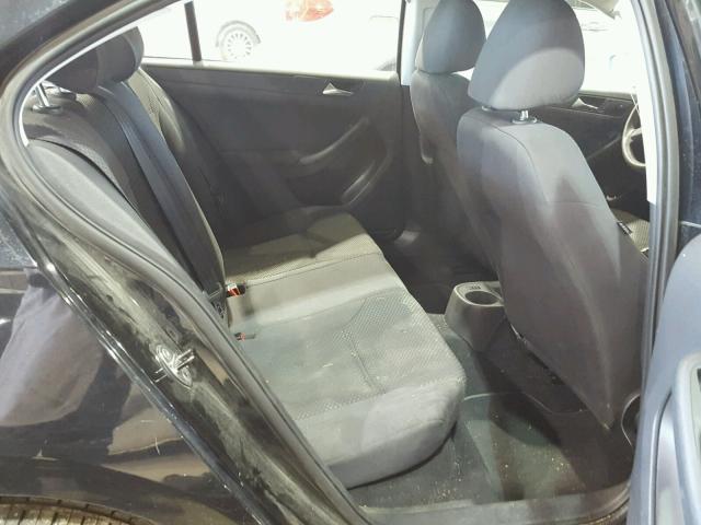 3VW2K7AJ2BM073676 - 2011 VOLKSWAGEN JETTA BASE Սև լուսանկար 6