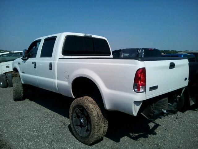 1FTSW21P26EC39754 - 2006 FORD F250 SUPER WHITE photo 3