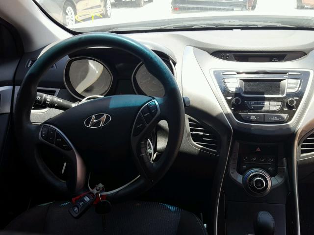 KMHDH6AE4DU022519 - 2013 HYUNDAI ELANTRA CO WHITE photo 9