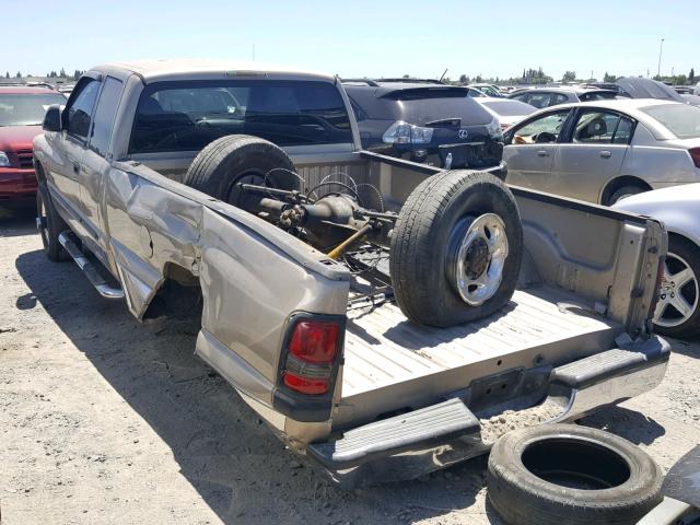 3B7KF23C02M294685 - 2002 DODGE RAM 2500 GOLD photo 3