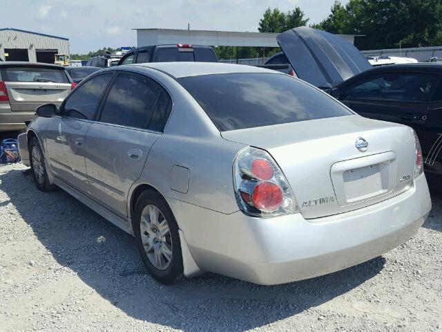 1N4AL11E35N483947 - 2005 NISSAN ALTIMA S SILVER photo 3