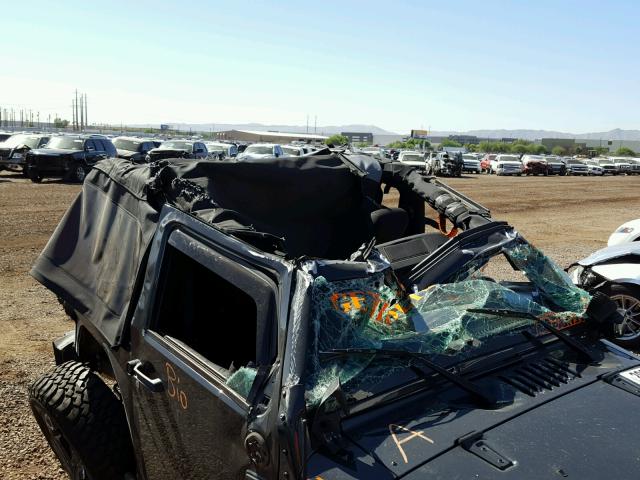 1C4AJWAG4HL576135 - 2017 JEEP WRANGLER S 黑色 照片 9