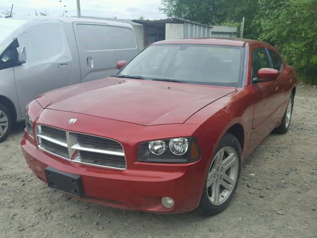 2B3KA53HX6H412632 - 2006 DODGE CHARGER R/ MAROON photo 2