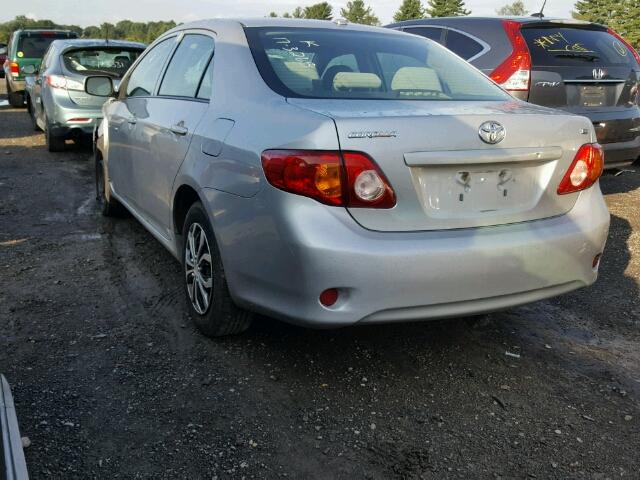 2T1BU40E49C024398 - 2009 TOYOTA COROLLA BA SILVER photo 3