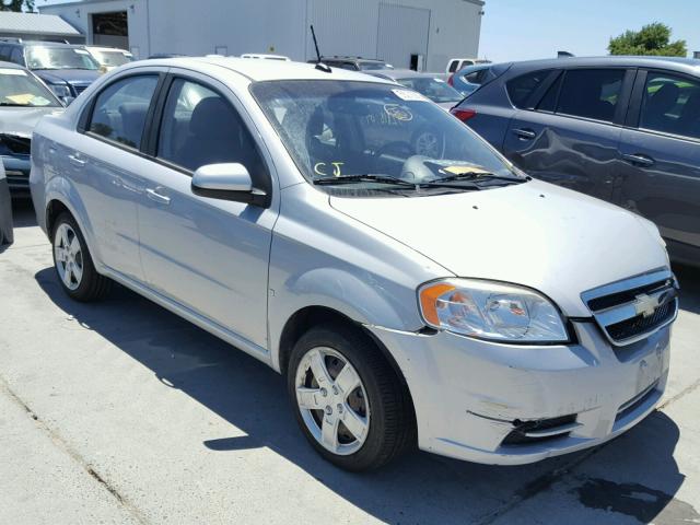 KL1TD56E69B661235 - 2009 CHEVROLET AVEO LS SILVER photo 1