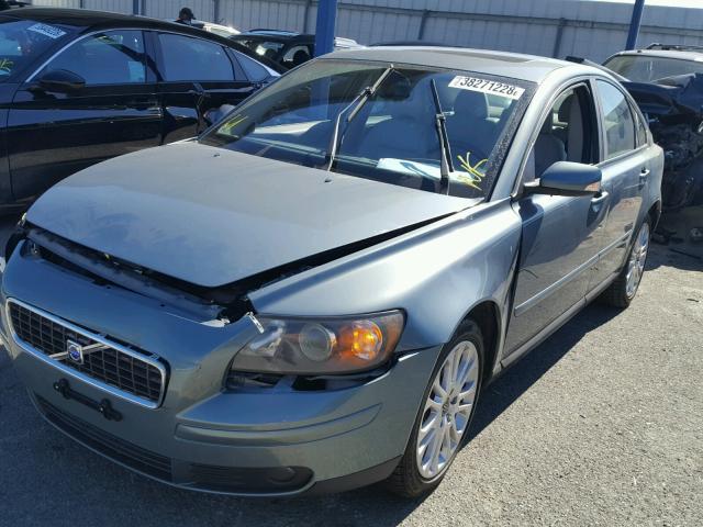 YV1MS682452067307 - 2005 VOLVO S40 T5 GREEN photo 2