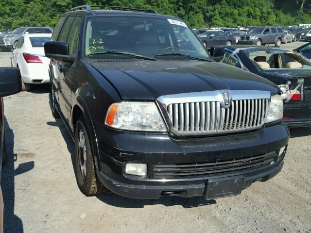 5LMFU28575LJ11833 - 2005 LINCOLN NAVIGATOR 黑色 照片 1