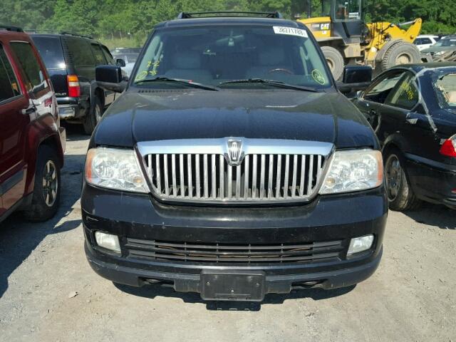 5LMFU28575LJ11833 - 2005 LINCOLN NAVIGATOR 黑色 照片 9