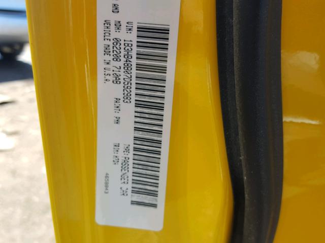 1B3HB48B07D592983 - 2007 DODGE CALIBER SX YELLOW photo 10