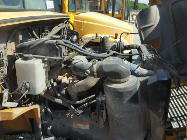 4UZAAXAK74CM12877 - 2004 FREIGHTLINER CHASSIS FS 黄色 照片 7