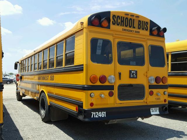 4UZAAXDC25CU82244 - 2005 FREIGHTLINER CHASSIS FS 黄色 照片 3