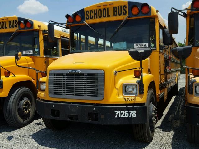 4UZAAXDG46CV69762 - 2006 FREIGHTLINER CHASSIS FS 黄色 照片 2