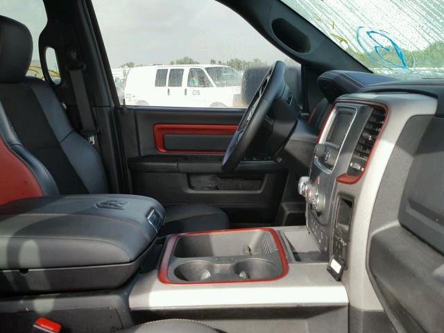 1C6RR7YT3GS213504 - 2016 RAM 1500 REBEL თეთრი ფოტო 5