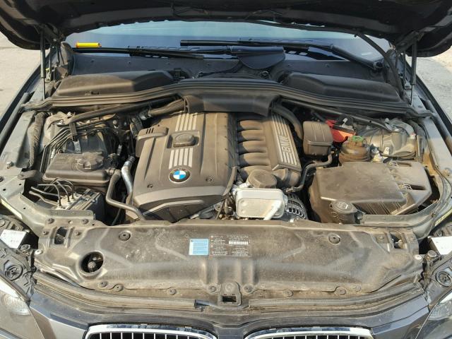 WBANV13548CZ52365 - 2008 BMW 528 XI GRAY photo 7