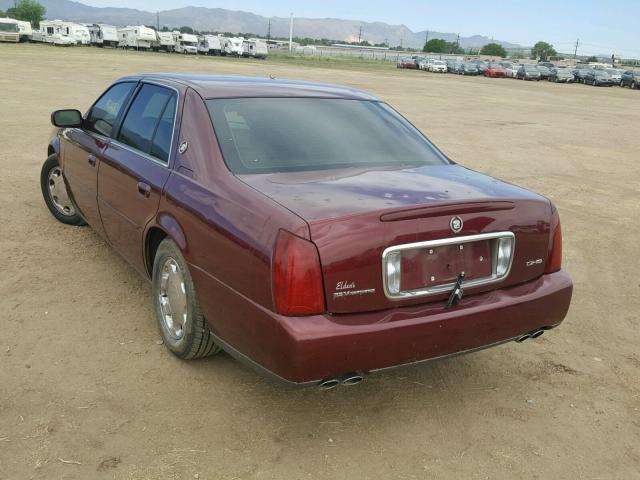 1G6KE54Y5YU209717 - 2000 CADILLAC DEVILLE DH MAROON photo 3