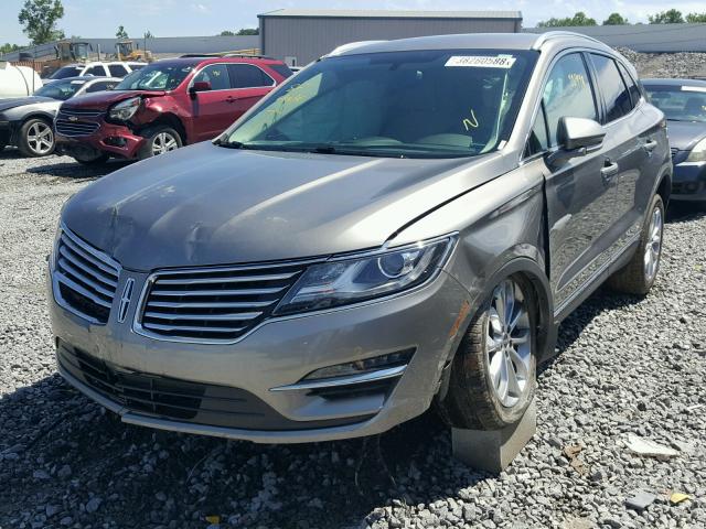 5LMCJ2C9XHUL27616 - 2017 LINCOLN MKC SELECT GRAY photo 2