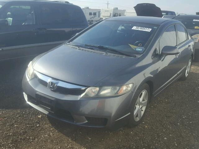 19XFA1F62BE043824 - 2011 HONDA CIVIC LX-S Մոխրագույն լուսանկար 2