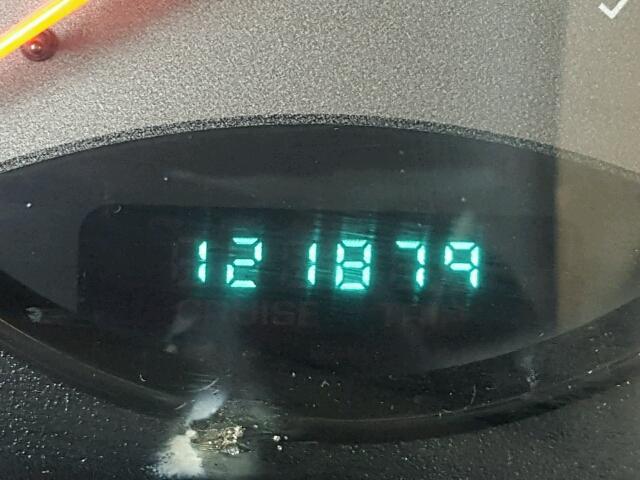 1J4GL48K15W589125 - 2005 JEEP LIBERTY SP GOLD photo 8