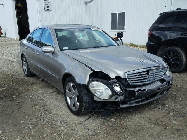 WDBUF70J26A889242 - 2006 MERCEDES-BENZ E 500 SILVER photo 1