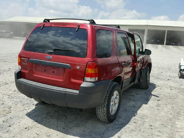 1FMYU93106KD19522 - 2006 FORD ESCAPE RED photo 4