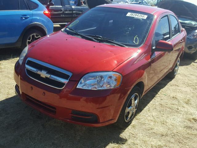 KL1TD56E69B641650 - 2009 CHEVROLET AVEO LS RED photo 2
