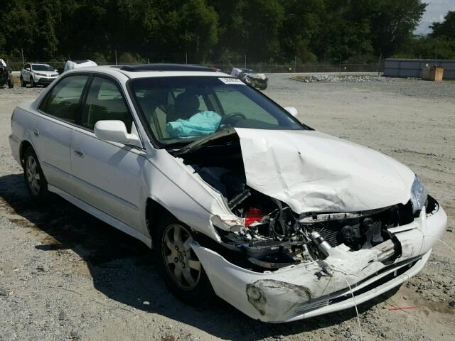 1HGCG56692A097120 - 2002 HONDA ACCORD EX WHITE photo 1