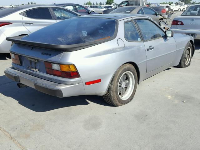 WP0AA0941EN457904 - 1984 PORSCHE 944 SILVER photo 4