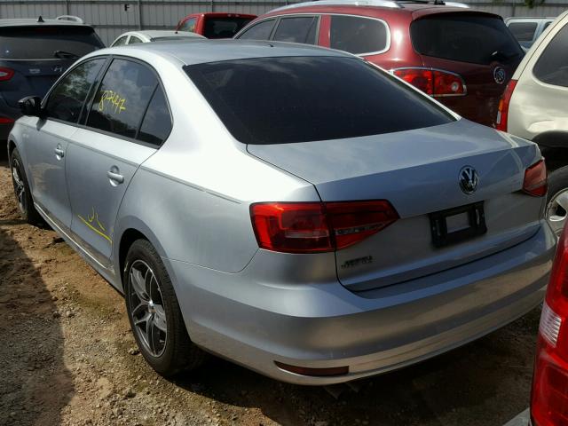 3VW2K7AJ6FM312118 - 2015 VOLKSWAGEN JETTA BASE 银色 照片 3
