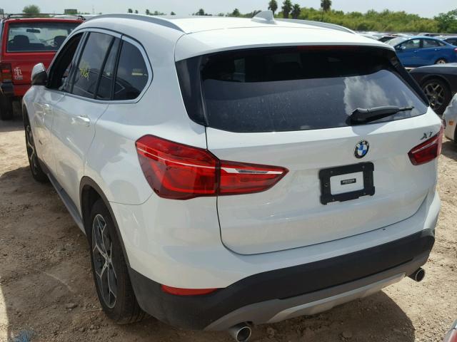 WBXHU7C3XJ5H39053 - 2018 BMW X1 SDRIVE2 WHITE photo 3