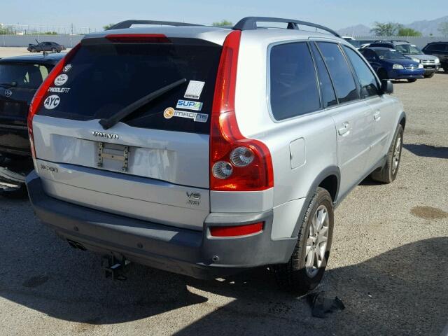 YV1CZ852X51176223 - 2005 VOLVO XC90 V8 SILVER photo 4