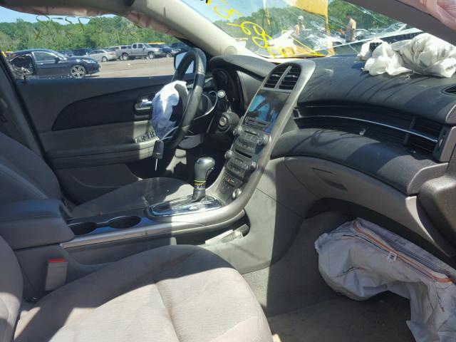 1G11B5SA3DF153145 - 2013 CHEVROLET MALIBU LS თეთრი ფოტო 5