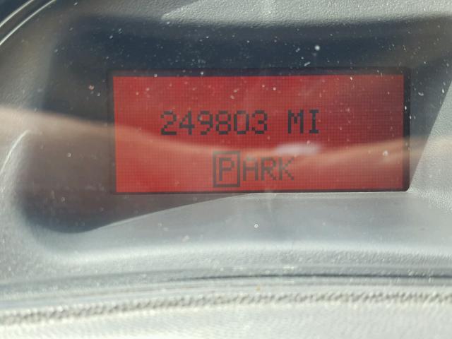 2G2WR524841198239 - 2004 PONTIAC GRAND PRIX SILVER photo 8