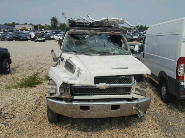 1GBE4C1G06F407804 - 2006 CHEVROLET C4500 C4C0 WHITE photo 9