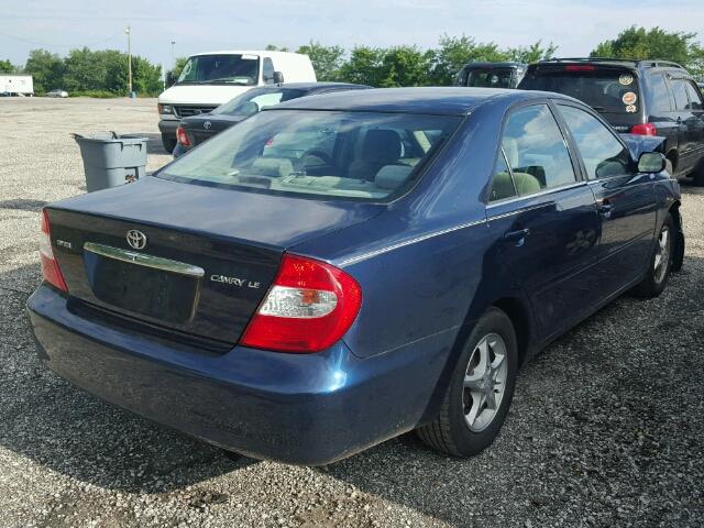 4T1BE32K23U661094 - 2003 TOYOTA CAMRY LE 蓝色 照片 4