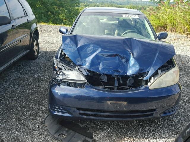 4T1BE32K23U661094 - 2003 TOYOTA CAMRY LE 蓝色 照片 9