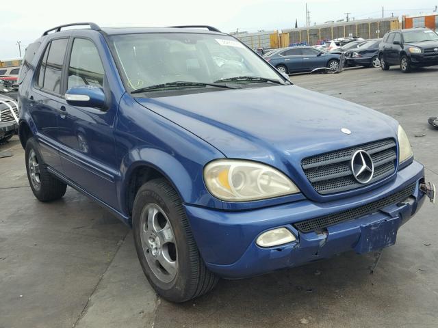 4JGAB54E92A323635 - 2002 MERCEDES-BENZ ML 320 BLUE photo 1