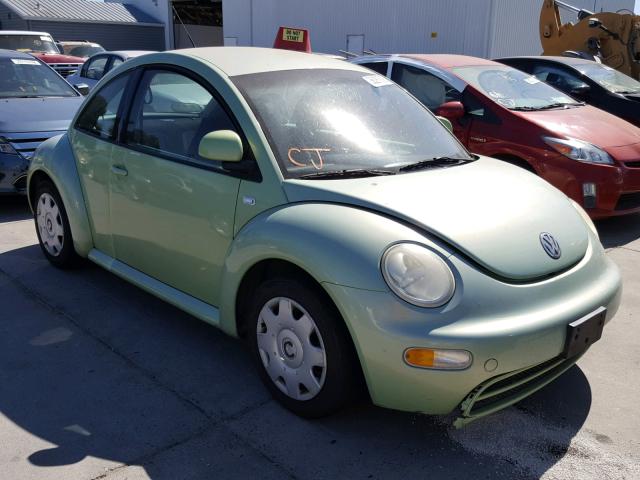 3VWBC21C9YM475611 - 2000 VOLKSWAGEN NEW BEETLE 绿色 照片 1