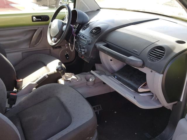 3VWBC21C9YM475611 - 2000 VOLKSWAGEN NEW BEETLE 绿色 照片 5