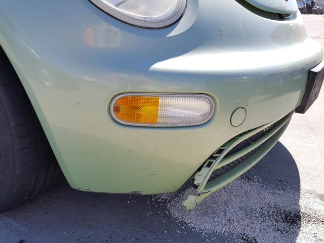 3VWBC21C9YM475611 - 2000 VOLKSWAGEN NEW BEETLE 绿色 照片 9