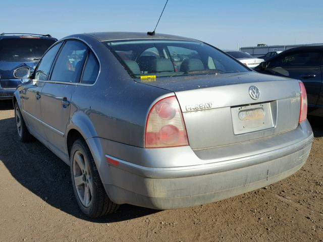 WVWTH63B74P244246 - 2004 VOLKSWAGEN PASSAT GLX 灰色 照片 3