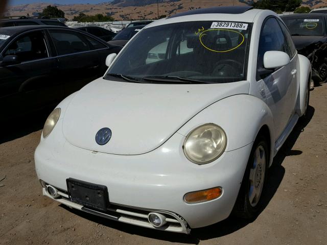 3VWCC21C0XM454603 - 1999 VOLKSWAGEN NEW BEETLE 白色 照片 2