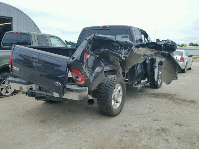 1FTSX21P86EA43248 - 2006 FORD F250 SUPER BLACK photo 4