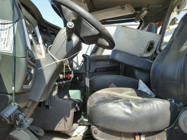 3WKDDP9XXCF312641 - 2012 KENWORTH CONSTRUCTI WHITE photo 8