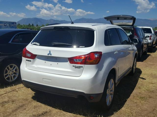 4A4AR3AU1EE022279 - 2014 MITSUBISHI OUTLANDER WHITE photo 4