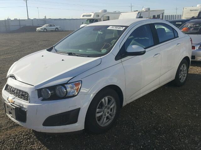 1G1JA5SH5C4146417 - 2012 CHEVROLET SONIC LS WHITE photo 2