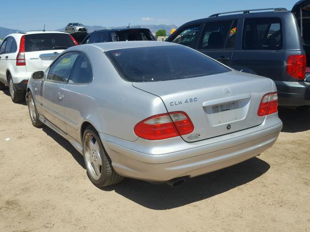 WDBLJ70G4XF098357 - 1999 MERCEDES-BENZ CLK 430 GRAY photo 3