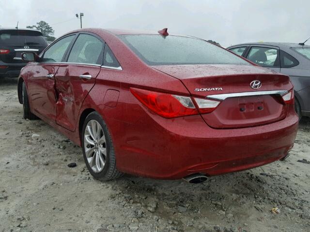 5NPEC4AC8CH325872 - 2012 HYUNDAI SONATA SE RED photo 3