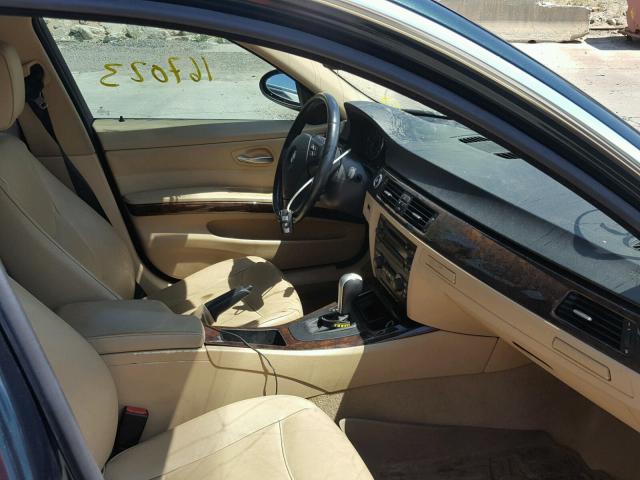 WBAVD33536KV66294 - 2006 BMW 330 XI GREEN photo 5