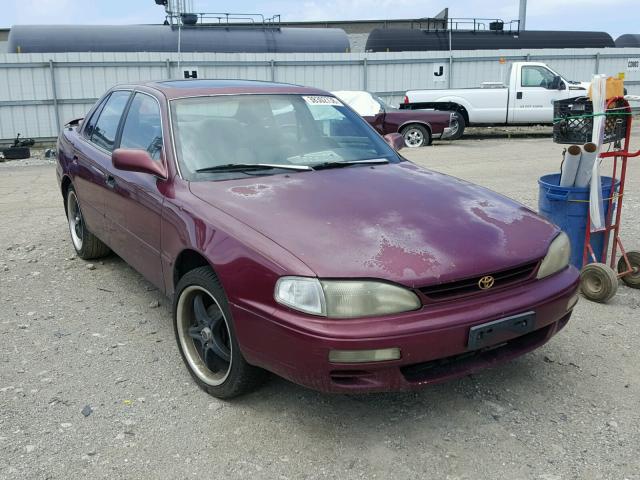 4T1BG12K5TU809995 - 1996 TOYOTA CAMRY DX MAROON photo 1